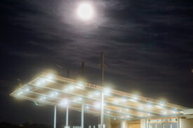 roadhouse full moon 🌕 Eucla, Western Australia (literal middle of nowhere). April 2025 - 📸 Sony a6000